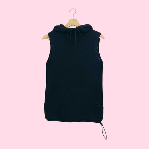 DKNY BLACK WOOL HOODED SLEEVELESS SWEATER (S/M)