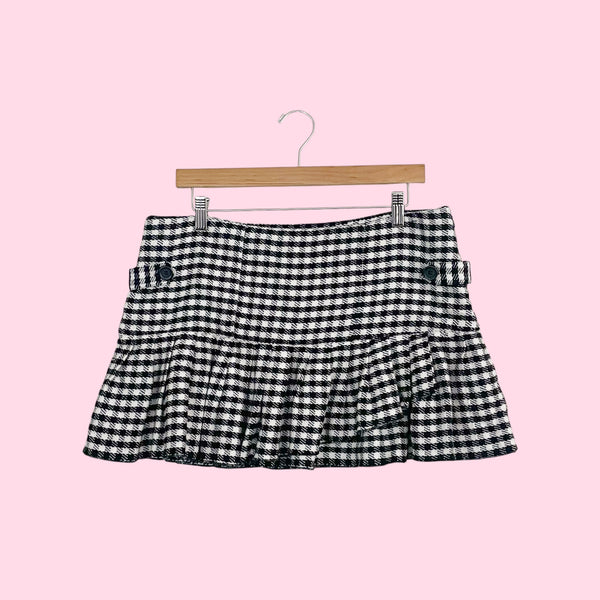 Y2K Roxy Black + White Plaid Pleated Low Rise Skirt (L)