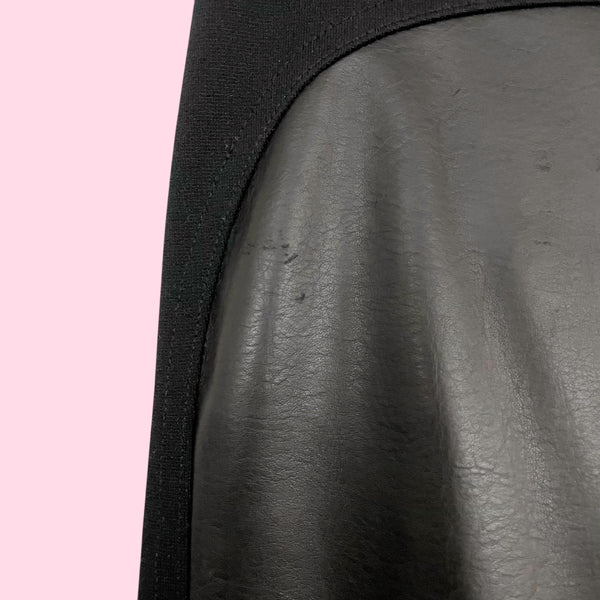 BLACK FAUX LEATHER PANEL PANTS (M)