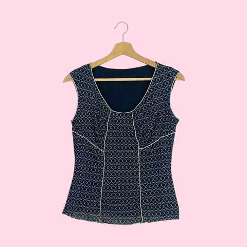 CIRCLE PRINT EXPOSED SEAM TOP (M)