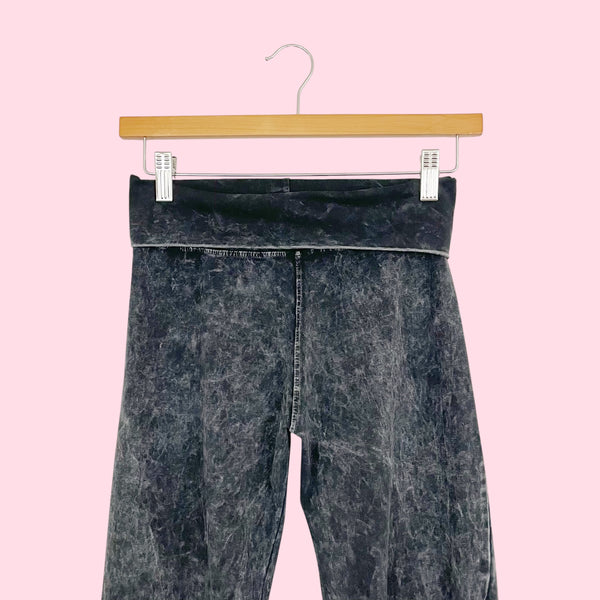 T Party Mineral Wash Rhinestone Flare Yoga Pants (S)