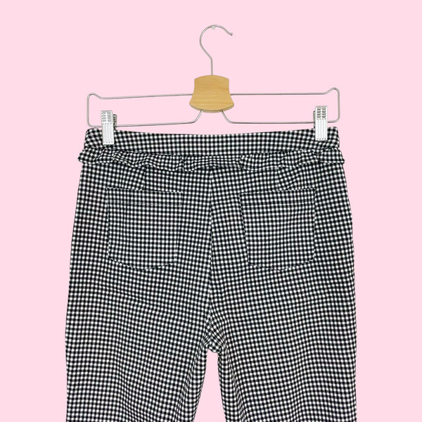 BLACK + WHITE GINGHAM RUFFLE CAPRIS (M)