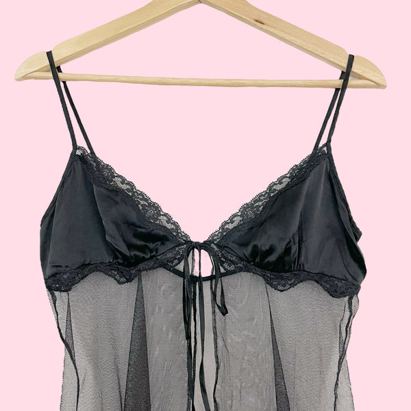 VICTORIA'S SECRET BLACK TIE FRONT BABYDOLL (S)