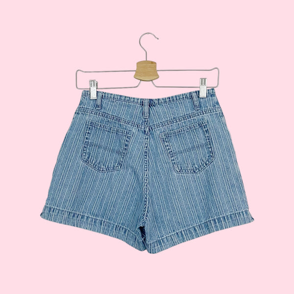 STRIPED DENIM SHORTS W/ EXPOSED BUTTON FLY (26)