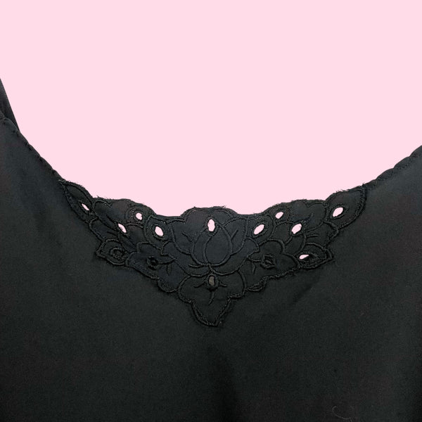 80S VANITY FAIR MATTE BLACK SLIP DRESS (34)