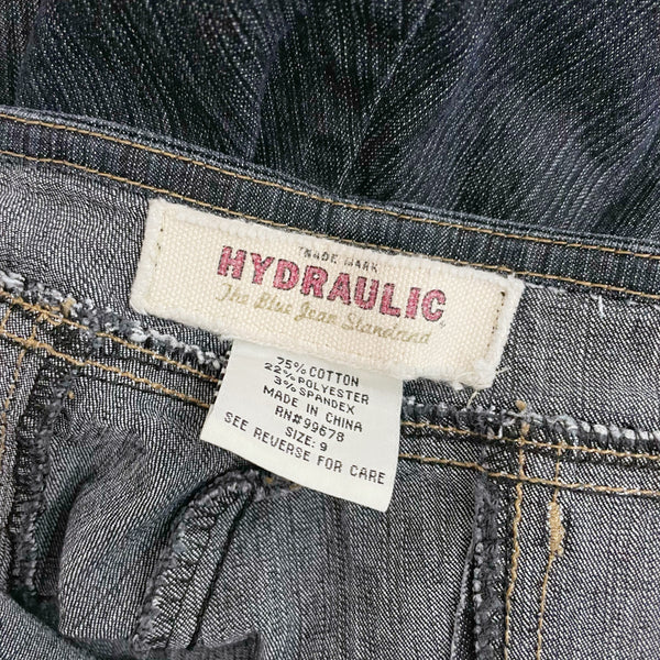 LOW RISE BOOTCUT JEANS (9)