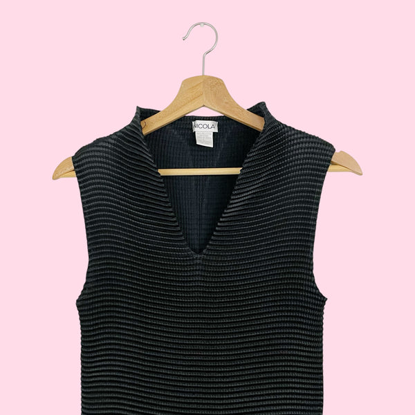 BLACK PLEATED HIGH NECK TOP (L)