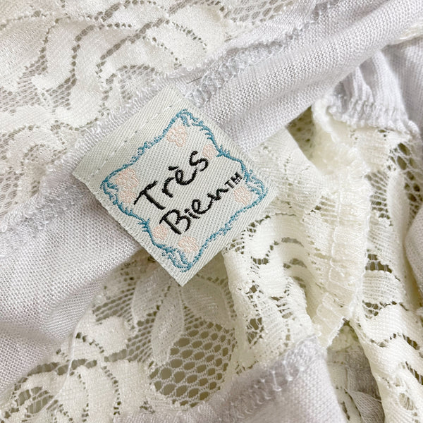 LIGHT GREY LACE TRIM TOP (S)