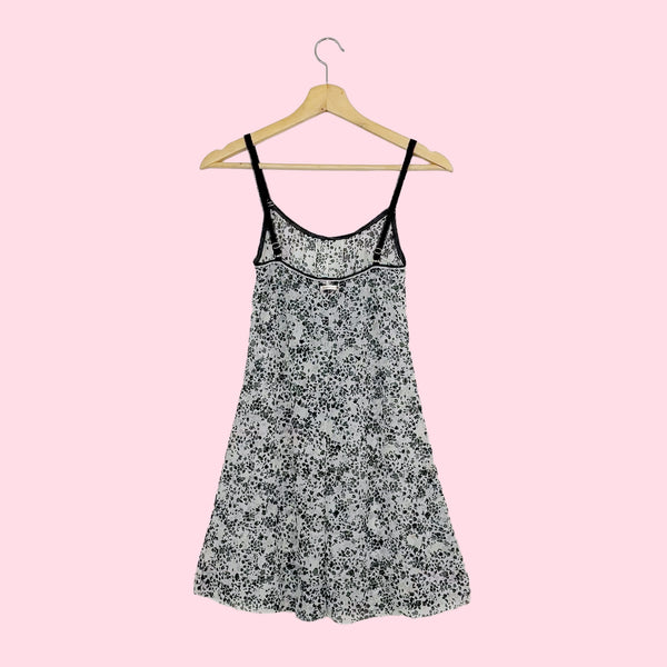 BLACK & WHITE FLORAL MESH SLIP DRESS (S)