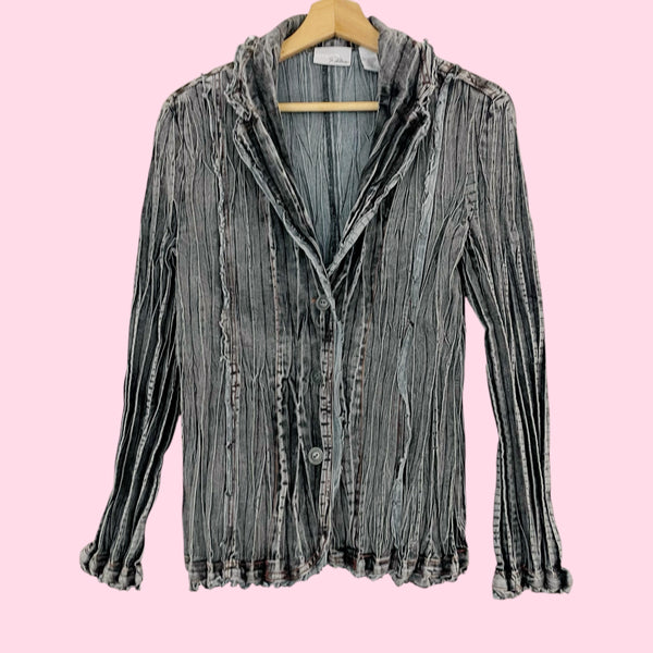 GRAY DENIM PLEATED JACKET (M/L)