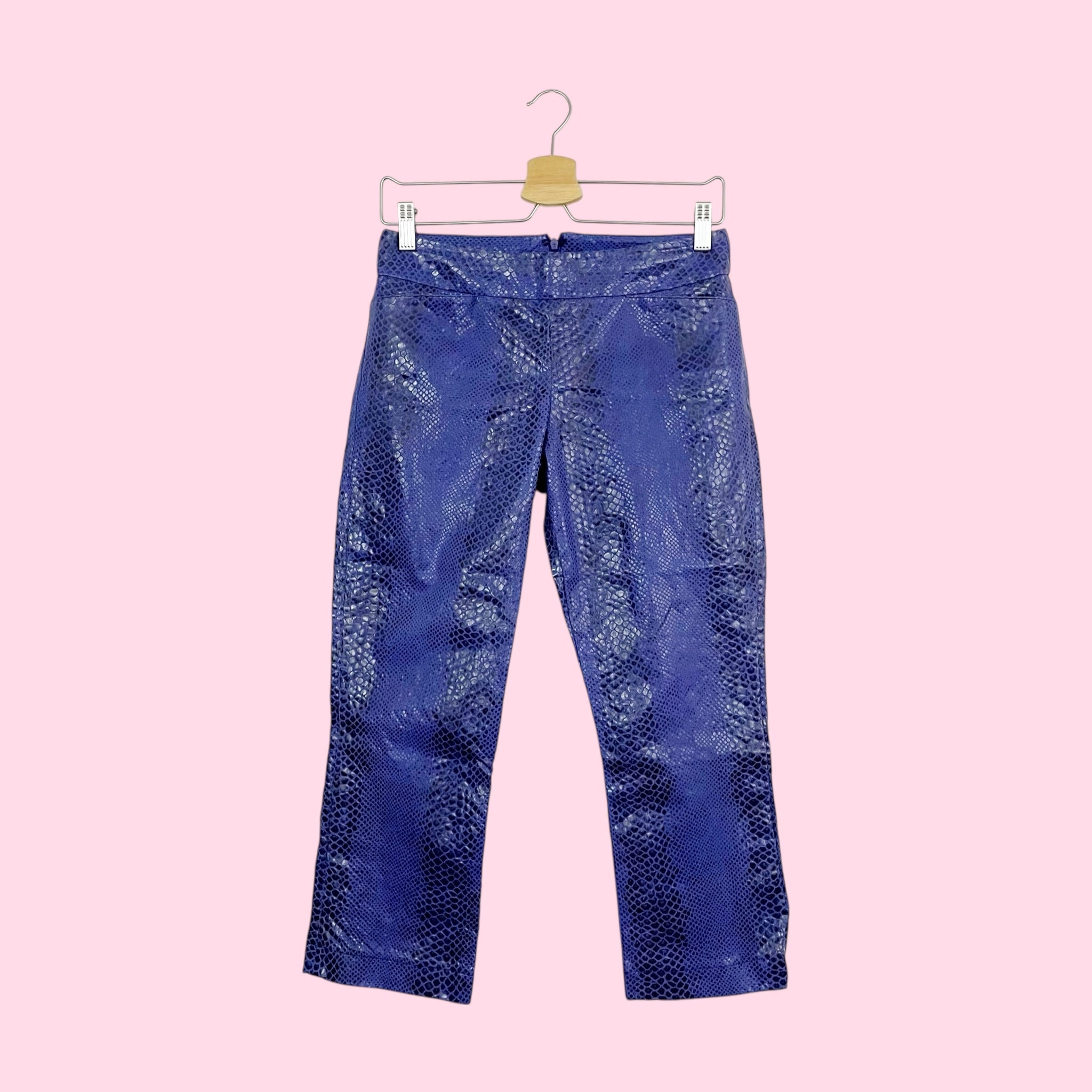 GUESS PURPLE SNAKE CAPRIS (2)