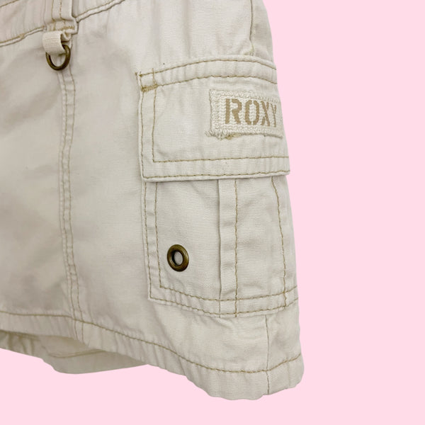 ROXY KHAKI LOW RISE CARGO SHORTS (5)