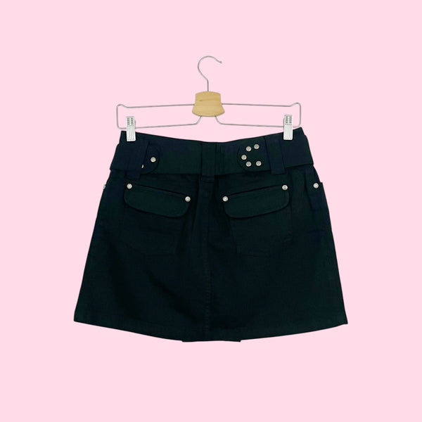 BLACK BELTED MINI SKIRT (5)