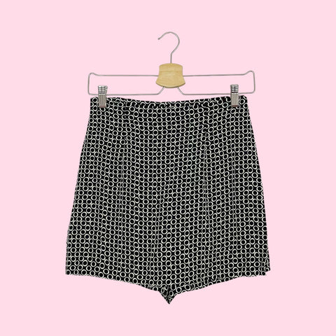 BLACK + CREAM PRINTED RAYON MINI SKORT (26)