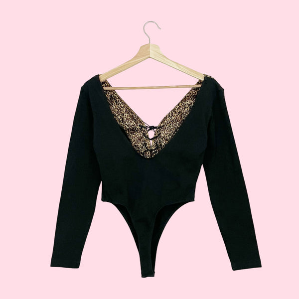 LACE UP LEOPARD TRIM BODYSUIT (M)