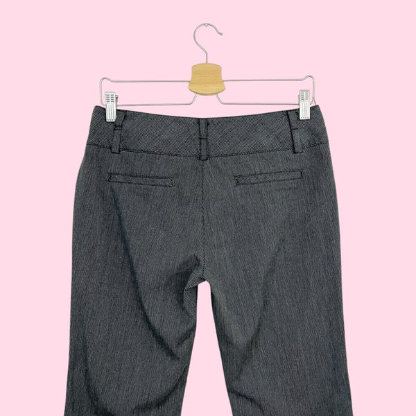 GRAY STRIPED LOW RISE PANTS (7)