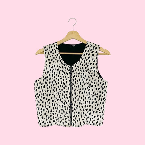 DALMATIAN PRINT FUZZY VEST (S)