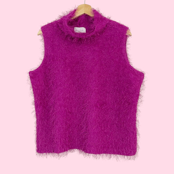 FUCHSIA FUZZY SLEEVELESS TOP (XL/XXL)