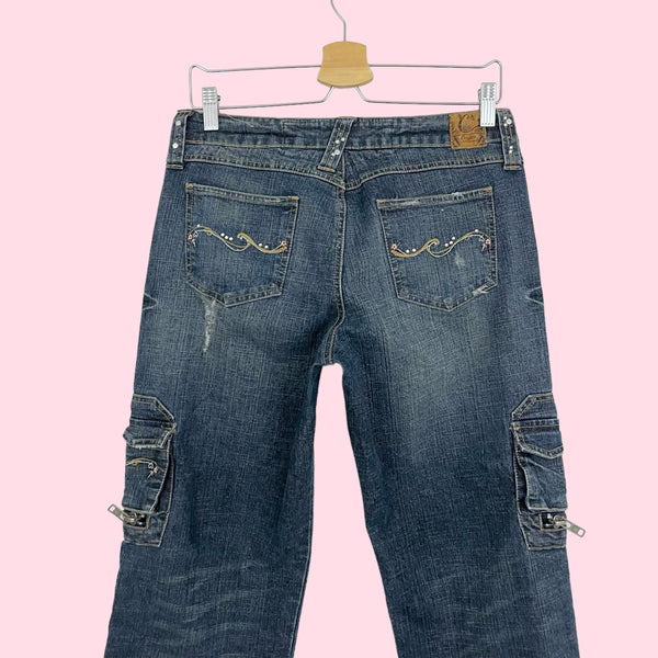 EMBELLISHED CARGO DENIM CAPRIS (8)