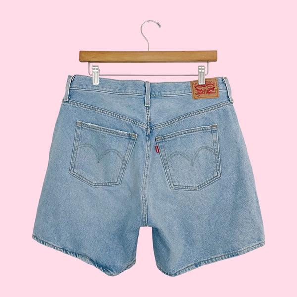 Levi's 501 Denim Shorts (33)