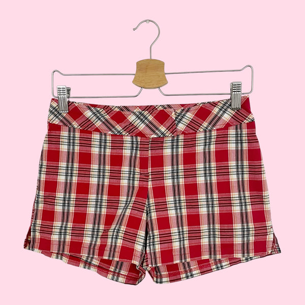 RED PLAID SHORTS (5)