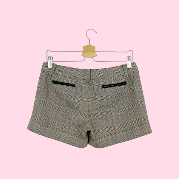 JUICY COUTURE PLAID WOOL SHORTS (6)