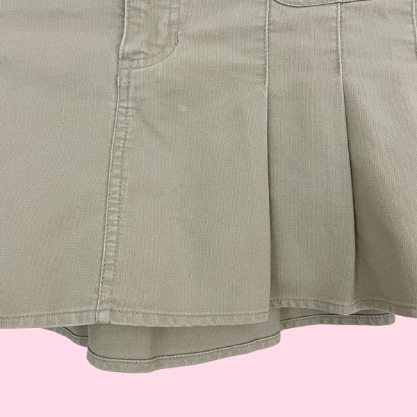 KHAKI PLEATED LOW RISE MINI SKIRT (10)
