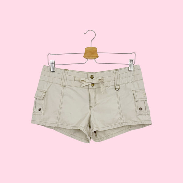 ROXY KHAKI LOW RISE CARGO SHORTS (5)