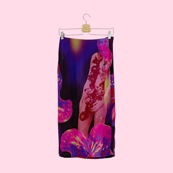 WITH JEAN NAOMI SKIRT IN FLAMBOYANT ANTHURIUM (S)