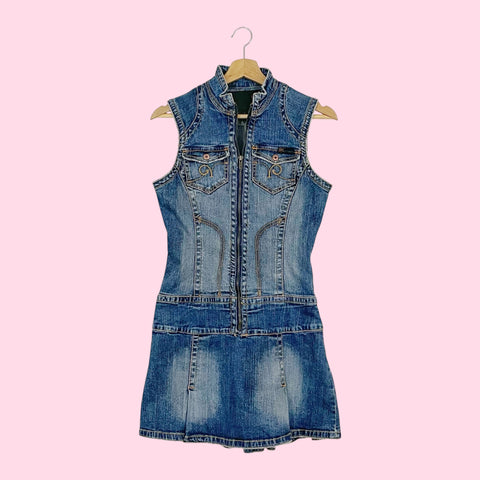 Y2K ROCA WEAR DENIM MINI DRESS W/ PLEATED SKIRT (S/M)