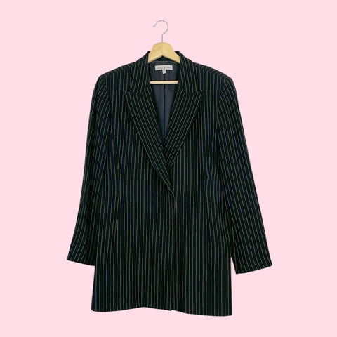 BLACK PINSTRIPE OVERSIZED BLAZER (M)