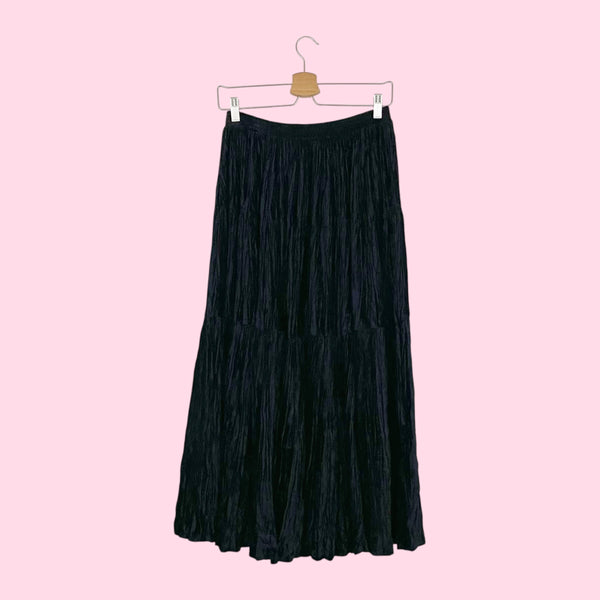 BLACK VELVET TIERED MAXI SKIRT (L)