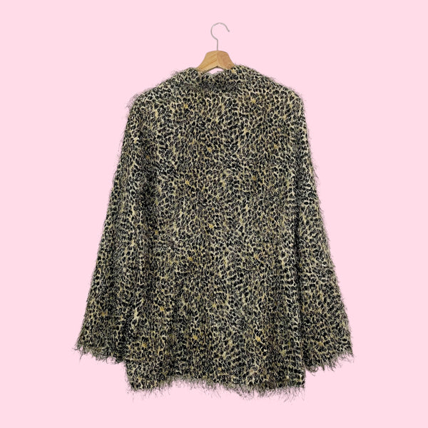 LEOPARD PRINT FUZZY OVERSIZED BLOUSE (XL)