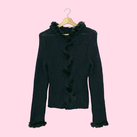 BLACK HOODED SWEATER W/ FUR TRIM (M)