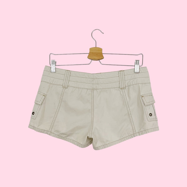 ROXY KHAKI LOW RISE CARGO SHORTS (5)