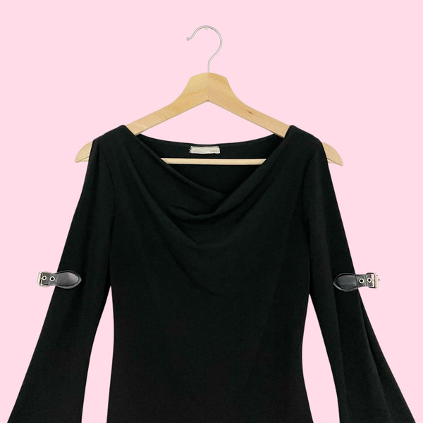 BLACK CUT OUT BUCKLE SLEEVE TOP (S)