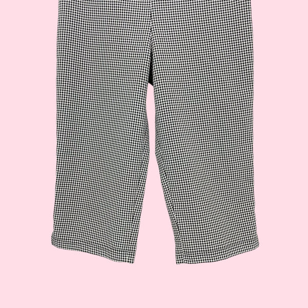 BLACK + WHITE GINGHAM CAPRIS (S)