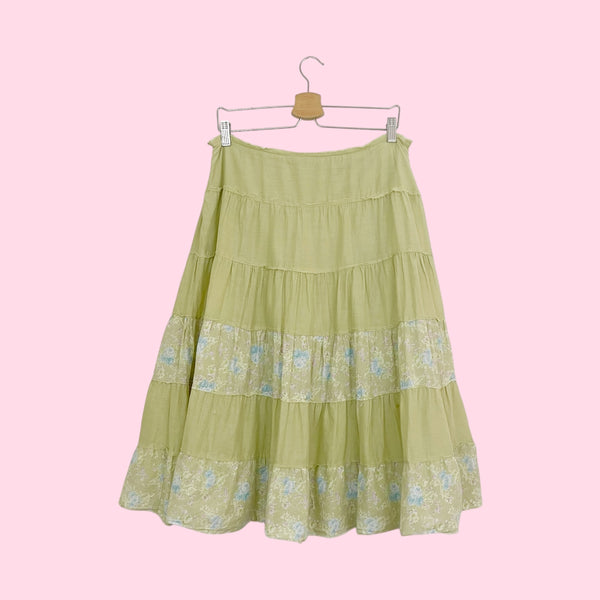 Light Green Floral Tiered Prairie Skirt (M)