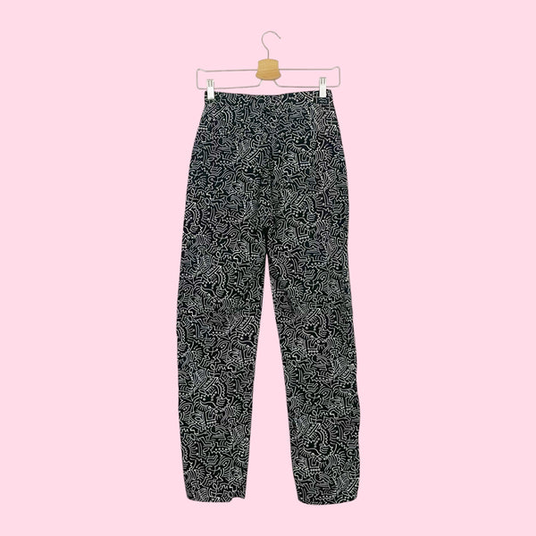 90s Black + White Printed Pants (25)
