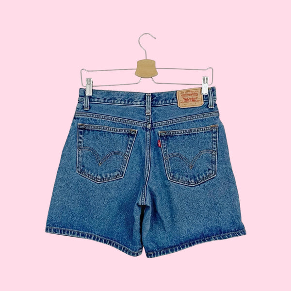 LEVI'S 550 DENIM SHORTS (8)