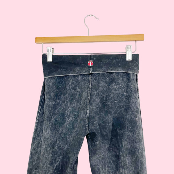 T Party Mineral Wash Rhinestone Flare Yoga Pants (S)