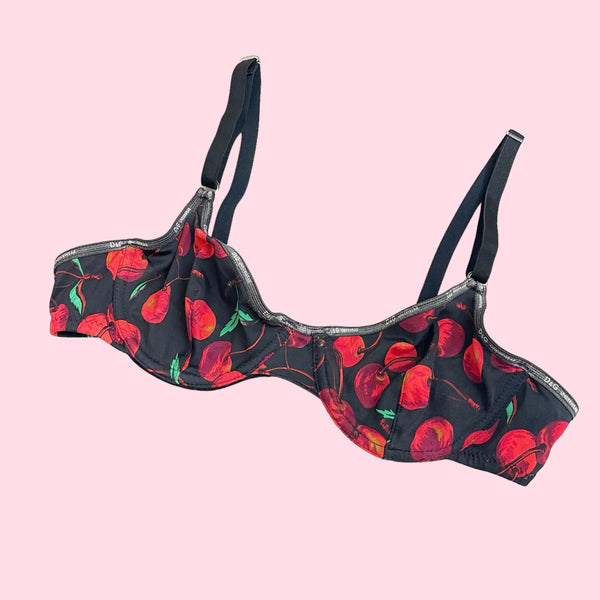 D&G CHERRY PRINT BRA (32A)