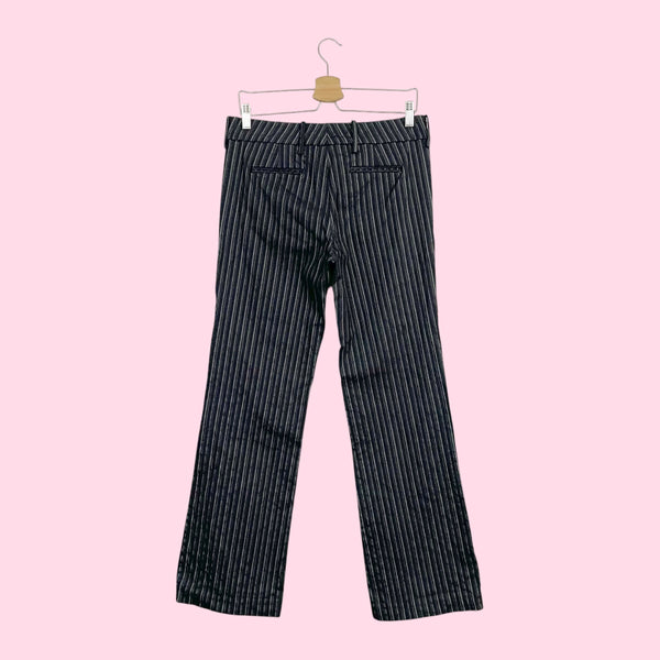 GRAY PINSTRIPE LOW RISE OFFICE PANTS (9/10)