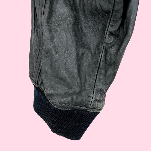 THE LIMITED BLACK LEATHER BOMBER JACKET (L)