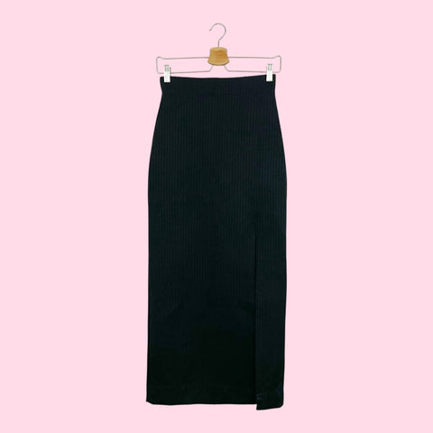 BLACK STRIPED MAXI SKIRT W/ SLIT (25/26)
