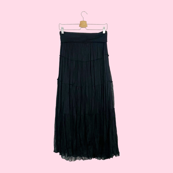 BLACK TIERED MAXI SKIRT (M)