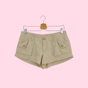 TAN LINEN LOW RISE SHORTS (7)