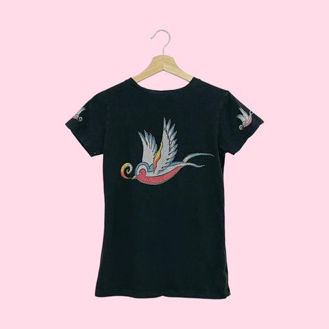 LA CULTURE RHINESTONE SWALLOW T SHIRT (M)