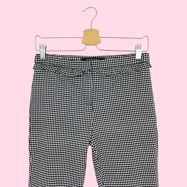 BLACK + WHITE GINGHAM RUFFLE CAPRIS (M)
