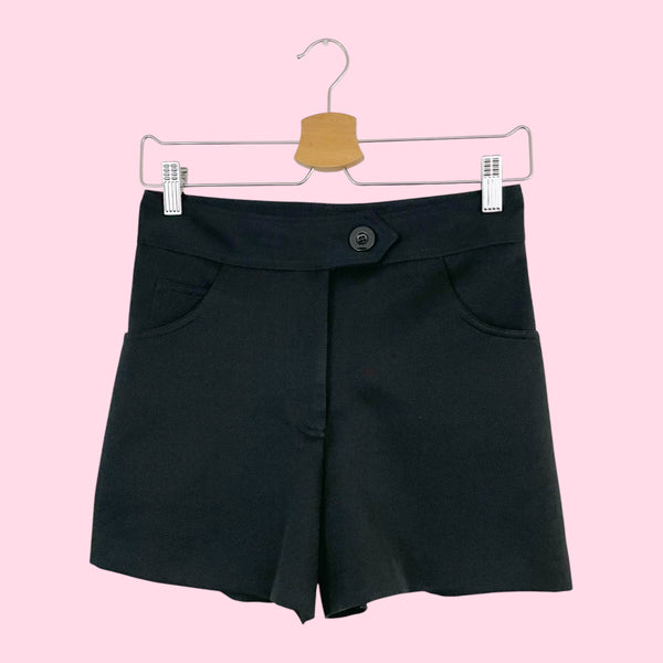 BLACK HIGH WAISTED SHORTS (4)
